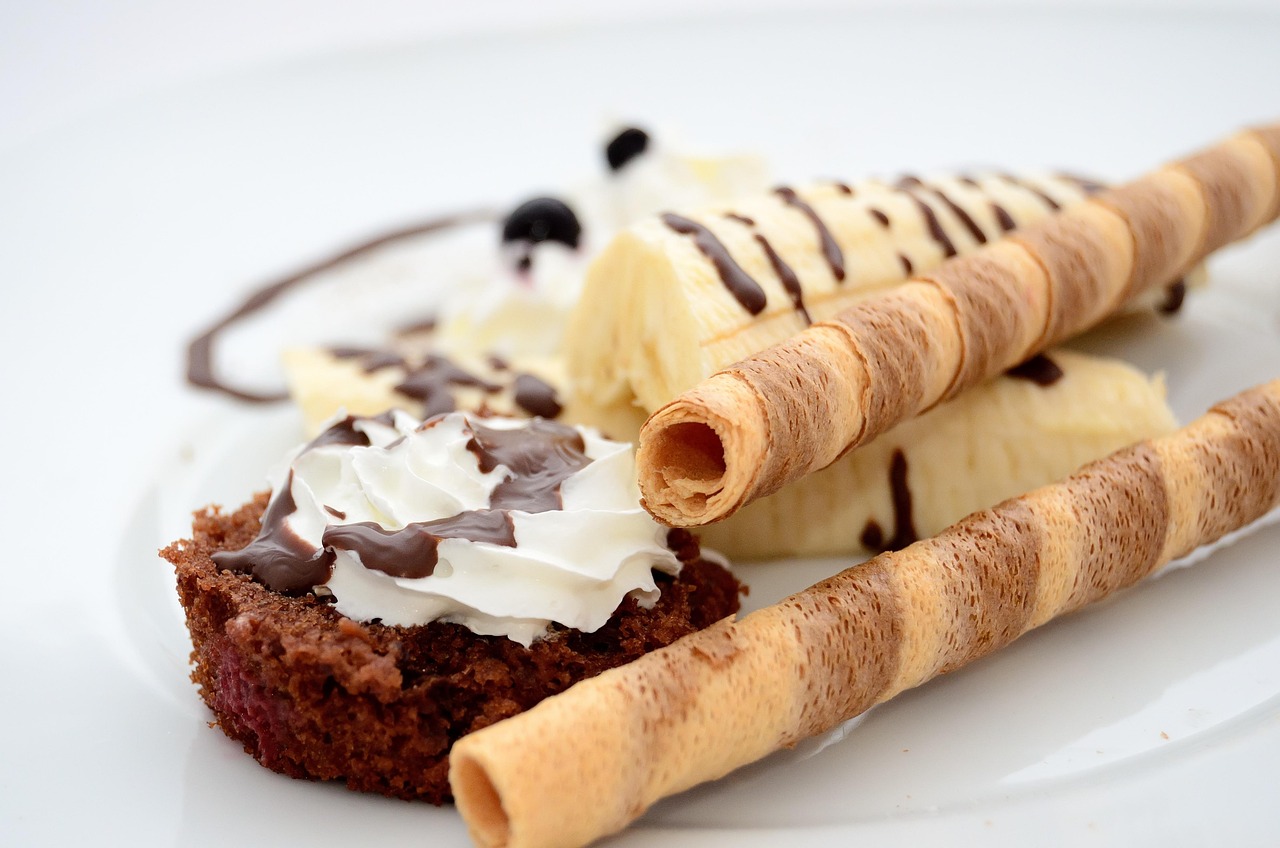 bananas, dessert, sweets, whipped cream, eating, sweet dish, sweet, bun, pastries, cocoa, dessert, dessert, dessert, dessert, dessert, sweets, sweets, sweets, s